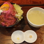 ローストビーフ大野 - ローストビーフ丼定食・御飯大盛り　税込￥１０８０