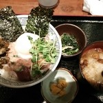 虎連坊 - ランチの海鮮ばくだん丼