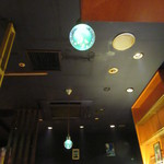 Ashibina - (内観)天井の電球。実物はもっとキレイでした。