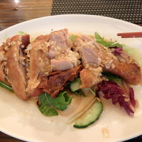 中国料理孝華 - 鶏モモ骨付き揚げ
