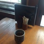 Tomokichi - 蕎麦茶と卓上
