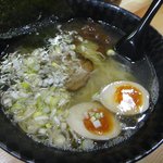 ラーメン豚豚 - 