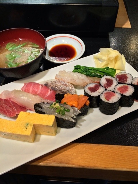 築地 食べログレビュアーに人気の海鮮ランチ8選 食べログまとめ