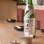 Hietsushokusaikoshi - 厳選した日本酒を能作の酒器で