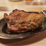 骨付鳥、からあげ、焼鳥 がブリチキン。 - ひな鳥☆