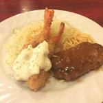 ロイヤルエイト - B定食