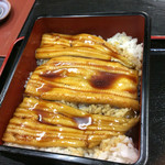 中屋玉仙堂 - 穴子重アップ〜