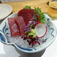 魚や市 はなれ - お造り（鮪）
