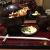 Tempura Hisago - 丼からはみ出すネタ