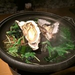 かこいや - 牡蠣の酒蒸し¥380