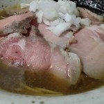 麺工 小烏丸 - 【H28.4.3】煮干し８００円。豚コンフィ２５０円。