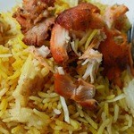 カシミール - ビリヤニの食べ方。