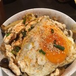 バルデエスパーニャ トロ - シェフのおすすめ丼（月曜日なので700円）