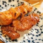 やきとんひなた - 白コロホルモンとハラミ（各100円）（2012/9）