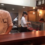 ローストビーフ大野 秋葉原店 - 厨房