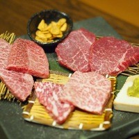 焼肉の龍園 小倉本店 - うますぎるっ！本日の希少部位 三種盛り