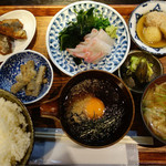 旬彩 鯛樹 - 宇和島鯛めし定食の内容はこんな感じ。ぜんぶうまいっ