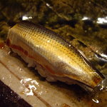 寿司一 - 小鰭。