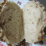 ささのはパン - メロンパン、カット！