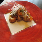 鶏の蕗射込み炙り焼き～焼葱味噌ソース～