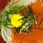 ■上いくら（イクラ）丼