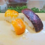 中鮨 - イバラガニのルイベとタラバガニのルイベの鮨(食べごろ)