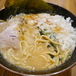 壱角家 - ＭＡＸラーメンの大（１０８０円）