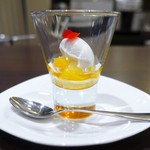 Desserts La Flamme Bleue - 金柑のコンポートとライチのソルベ