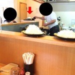 とんかつ 一 - 201604  一  【おまけ】「ご飯 大盛」この存在感!（笑）