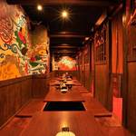 寝ずの甚八 - 掘りごたつタイプの座敷は、宴会利用も可。40名様利用可能。