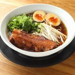 極厚焼豚らーめん 天翔 - 醤油天翔らーめん極み（全部のせ）980円