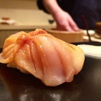 鮨 竜介 - 赤貝