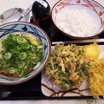 Marugame Seimen - 2016/3 ぶっかけうどん冷(並)￥２９０～＆天丼セット￥４３０～