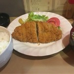 Teru - チキンカツ定食800円