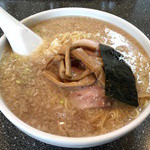 醤油らーめん大盛（800円）