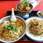 ハルピン - 2016.4.2 ラーメン炒飯定食730円ぐらい