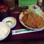 Tonkatsu Taketei - 上とんかつ定食1000円