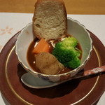 菅乃屋 上通店 - 馬肉のシチュー