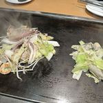 鶴橋風月 - かき塩、海鮮塩焼き盛りあわせハーフ