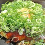 鶴橋風月 - 牛すじ ねぎ玉