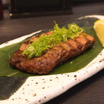 高田馬場日本酒研究所 - 牛ハラミ網焼き