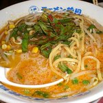 ニンニクげんこつラーメン花月 - 黄金の味噌ラーメンに激辛壺ニラを入れて＾＾