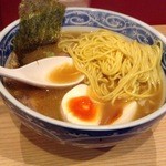 中華そば 初代 修 - 麺クローズアップ