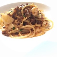 カンブーザ - 魚介のラグーと蕪のスパゲッティ
