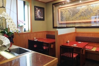 Sakae Zushi - 一階テーブル席