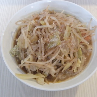 足立区役所裏環七ラーメン たくろう_2