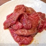 焼肉ホルモン 青一 - 霜降り！