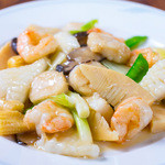 Stir-fried Seafood in three colors