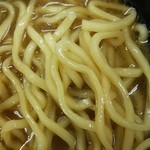 亀家 - 渡辺製麺の麺はしっかり硬め。