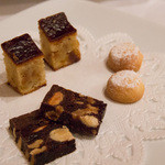 ヴィーノ・デッラ・パーチェ - 焼き菓子